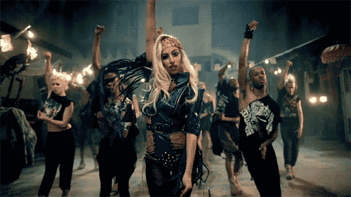 top-9-female-singers-who-can-dance-01