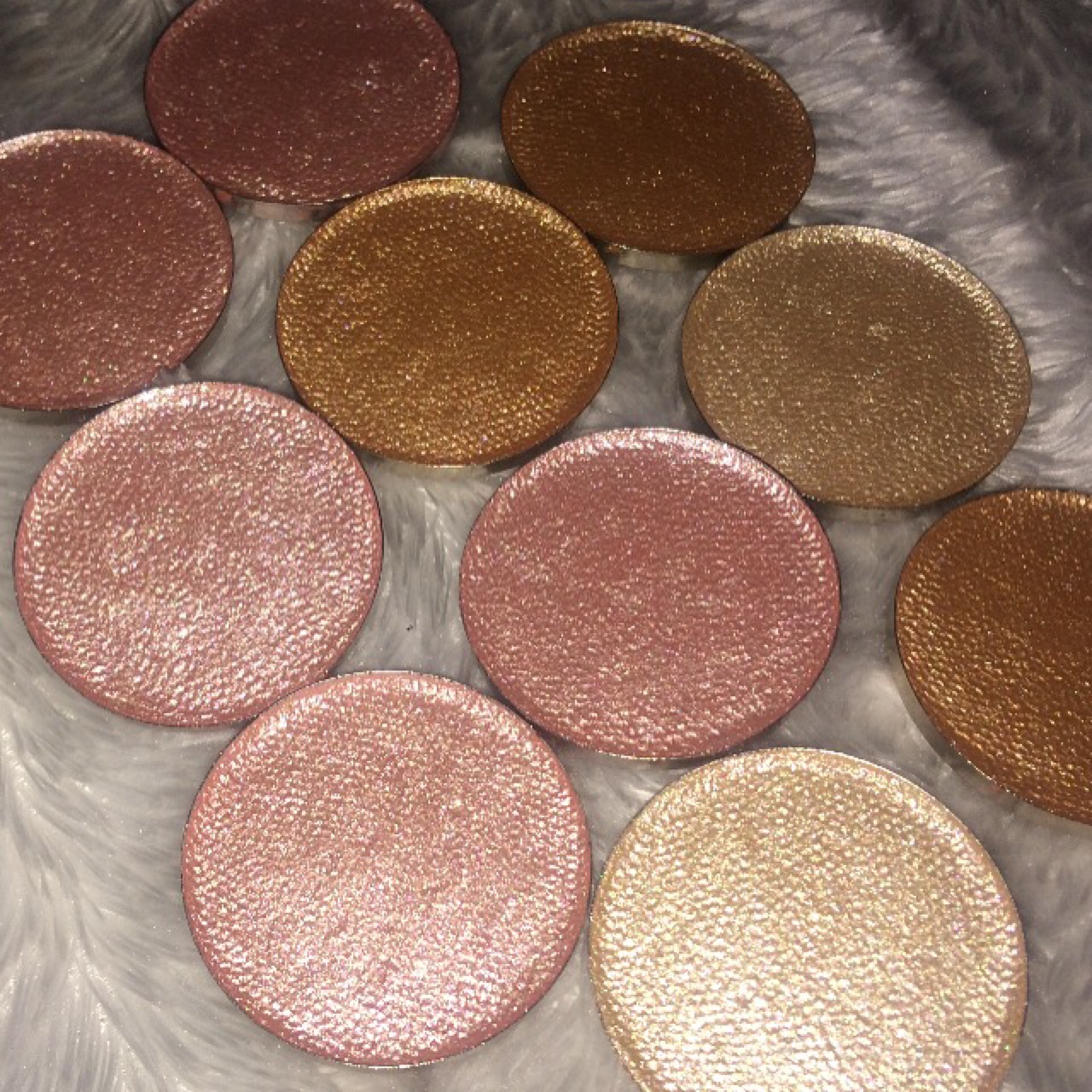 เหตุผลที่คุณจำเป็นเพื่อจะโยกกุหลาบทองแต่งหน้า-10