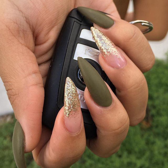 10 Coolest Stiletto Nails To Rock For Fall Winter Lookportal Coolest Stiletto Nails To Rock For Fall 06