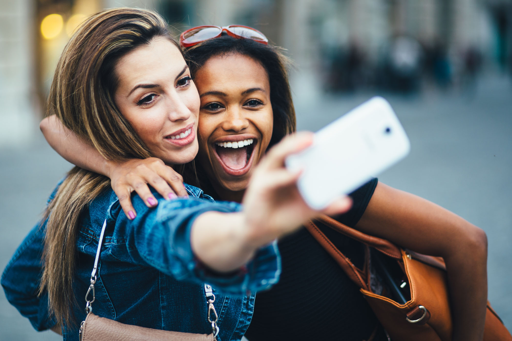  How To Turn Your Selfie Into A Successful Startup Her Beauty