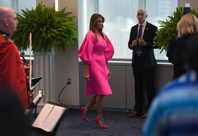 Los 10 Estilos más Caros de Melania Trump de los que la Gente Todavía Habla #3 | Her Beauty Los 10 Estilos más Caros de Melania Trump de los que la Gente Todavía Habla #3 | Her Beauty