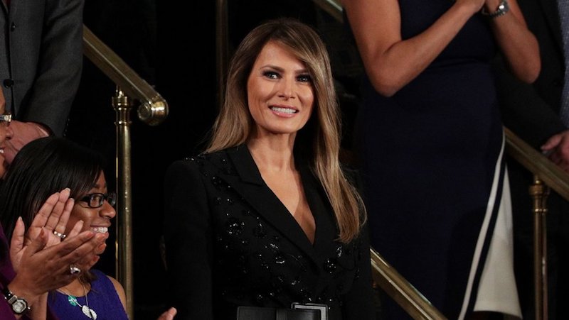 Los 10 Estilos más Caros de Melania Trump de los que la Gente Todavía Habla #4 | Her Beauty Los 10 Estilos más Caros de Melania Trump de los que la Gente Todavía Habla #4 | Her Beauty