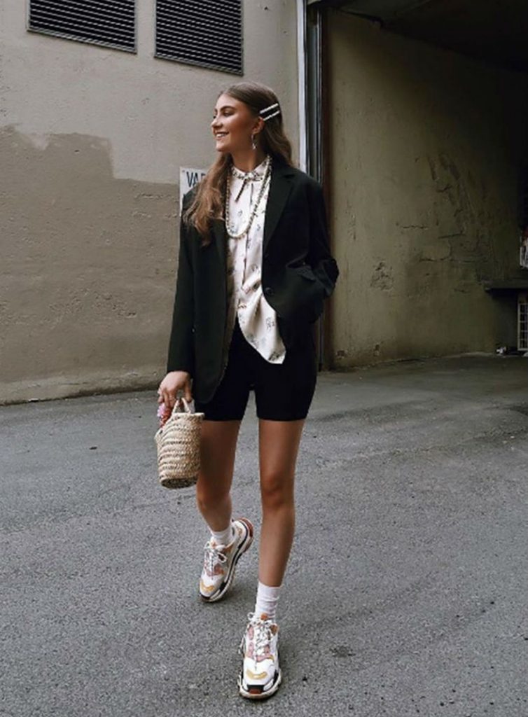 10 Closet Essentials For Killer Wardrobe