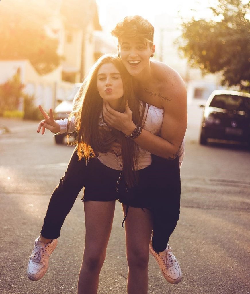 8 Signs You’re About To Enter The Friend Zone