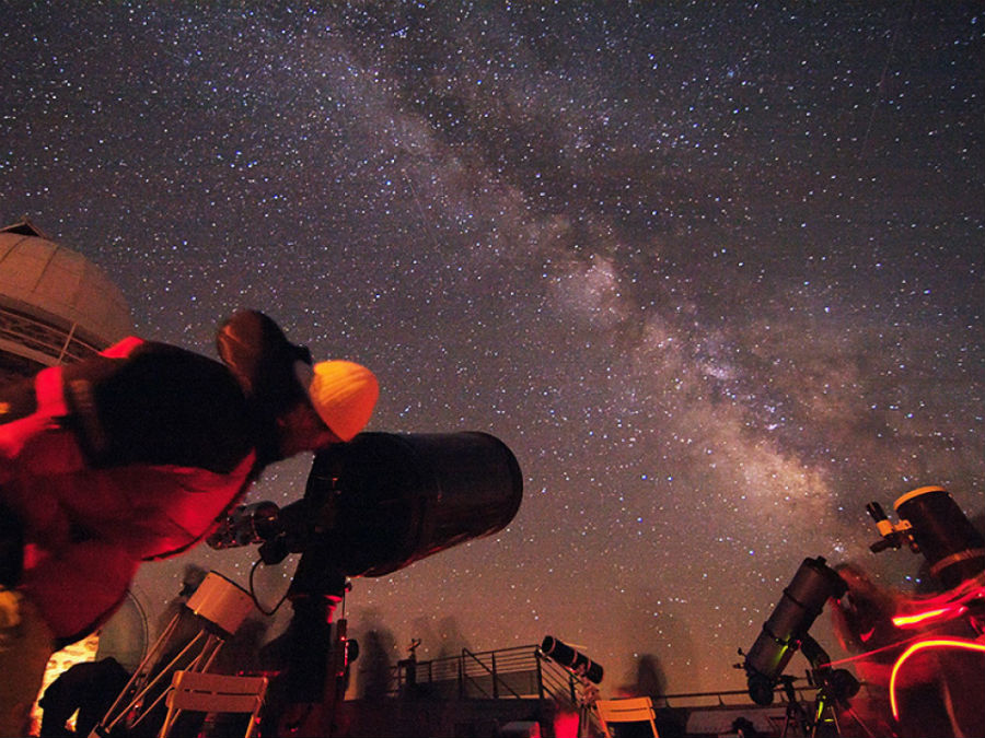 9 Best Places in the World to Go Stargazing