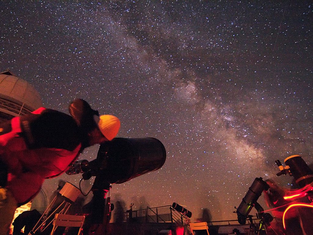 9 Best Places in the World to Go Stargazing