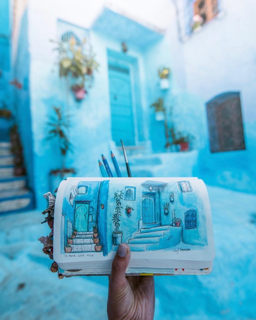 Woman Showcases Gorgeous Destinations With Sketches