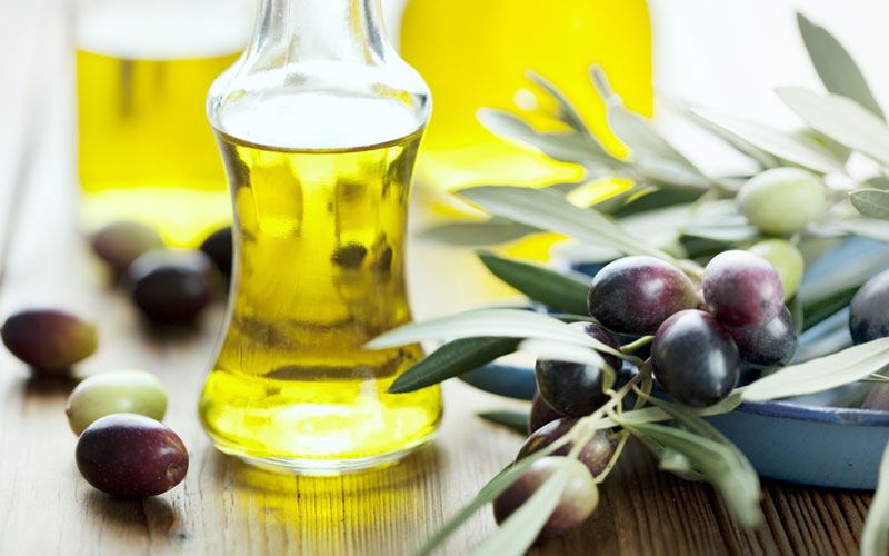 8 Best Oils for Your Bath Routine