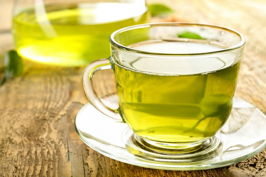 Green tea with a summery spin | 7 Best Summer Diet Tips (Fruit Soups, Veggie Popsicles, and Detox Drinks)