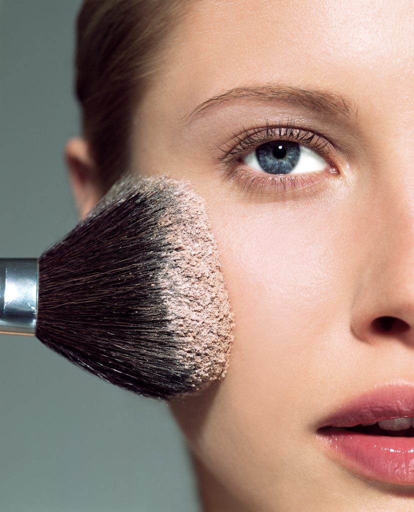 How To Apply Mascara Like A Pro