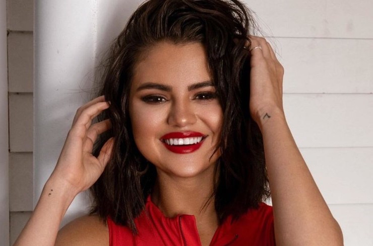 Selena Gomez is bringing out her own beauty line