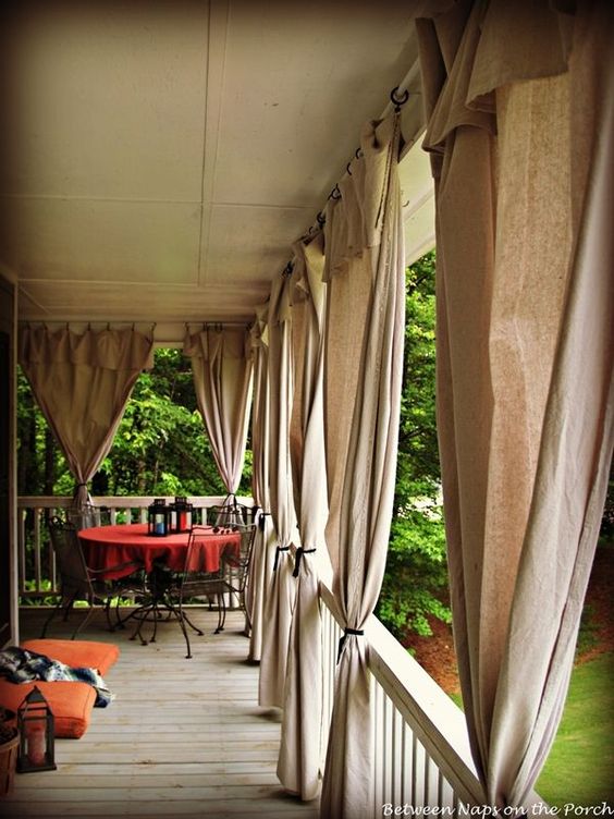 10 Cozy Balcony Ideas