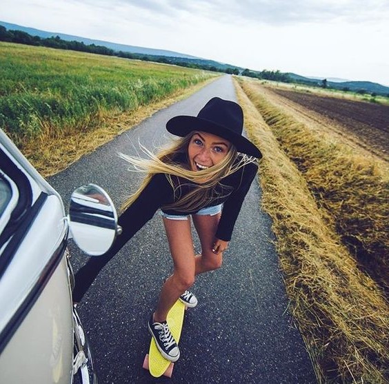 7 Signs Traveling With Your Bestie Is Not the Best Idea