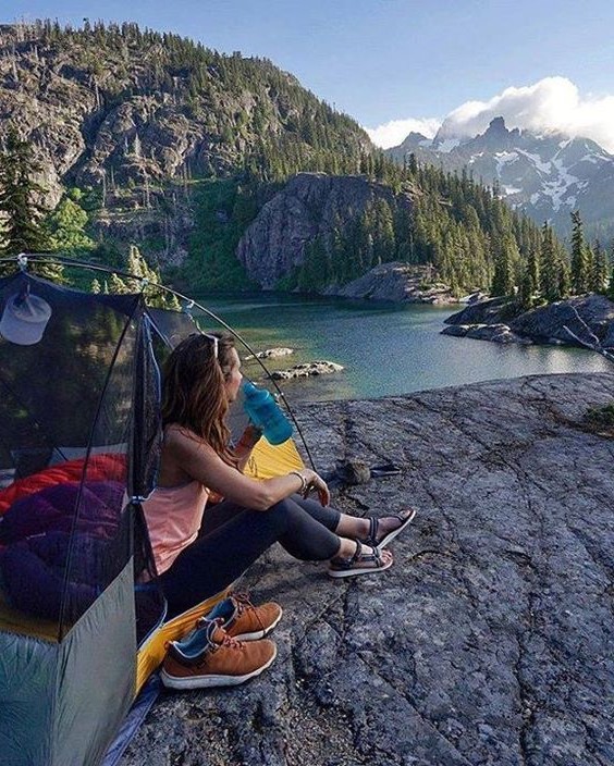 7 Signs Traveling With Your Bestie Is Not the Best Idea