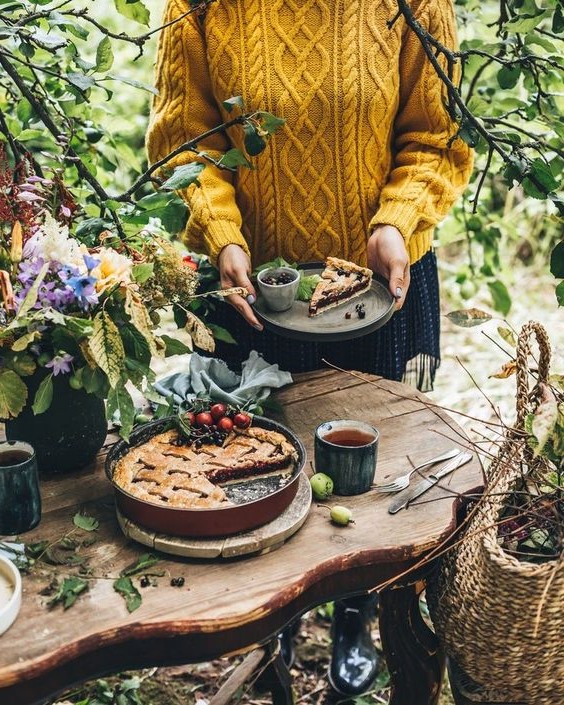 Baking party | 9 Hacks to Stay Warm This Fall | Her Beauty