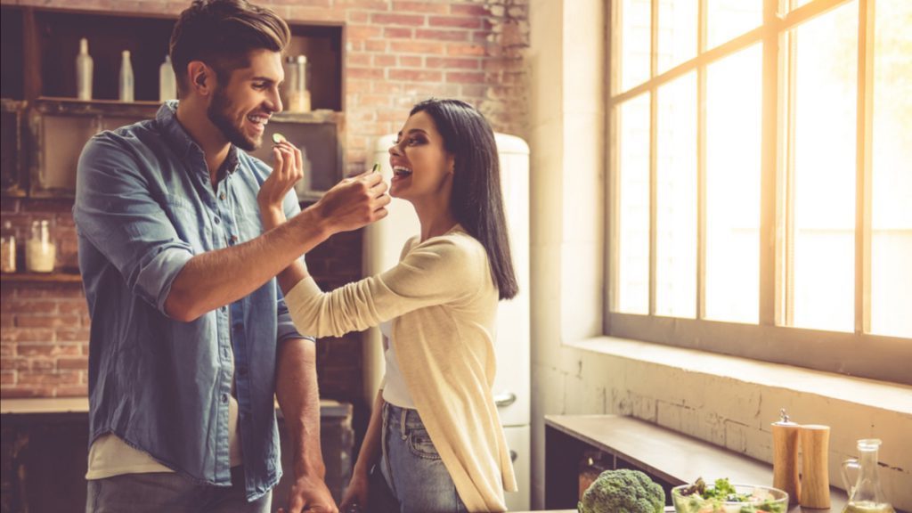 9 Ways to be a Better Girlfriend