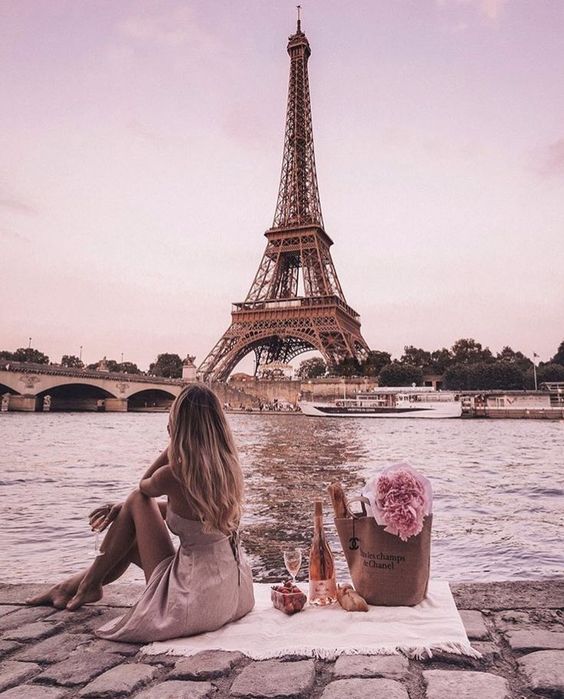8 Best Places to Visit in Paris