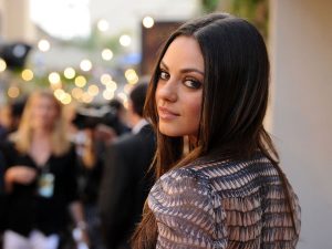 ≡ 7 Facts About Mila Kunis You Always Wondered About 》 Her Beauty