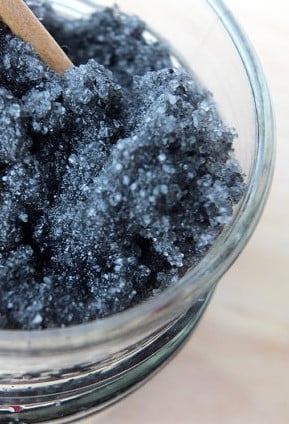 10 DIY Homemade Sea Salt Scrubs Recipes