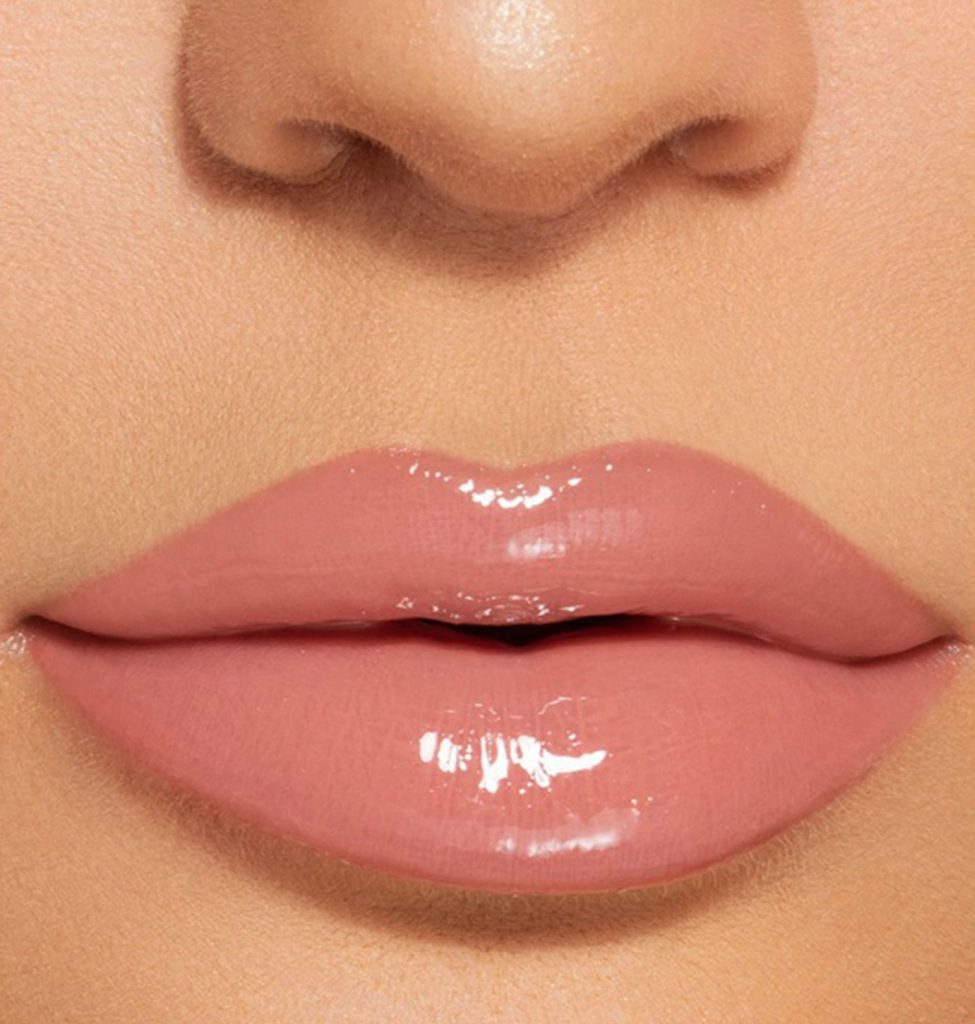 10 Lipstick Tricks to Make Your Teeth Look Whiter