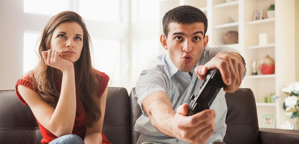 6 Signs He’s Too Immature for a Relationship
