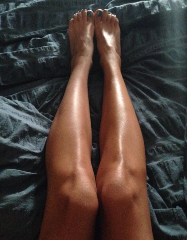 7 Amazing Techniques for Keeping Your Legs Smooth 
