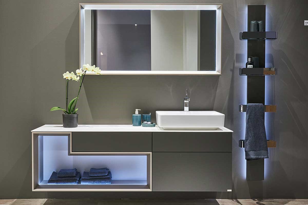 Greige-ish colors | 10 Best and Worst Colors for Your Bathroom | Her Beauty