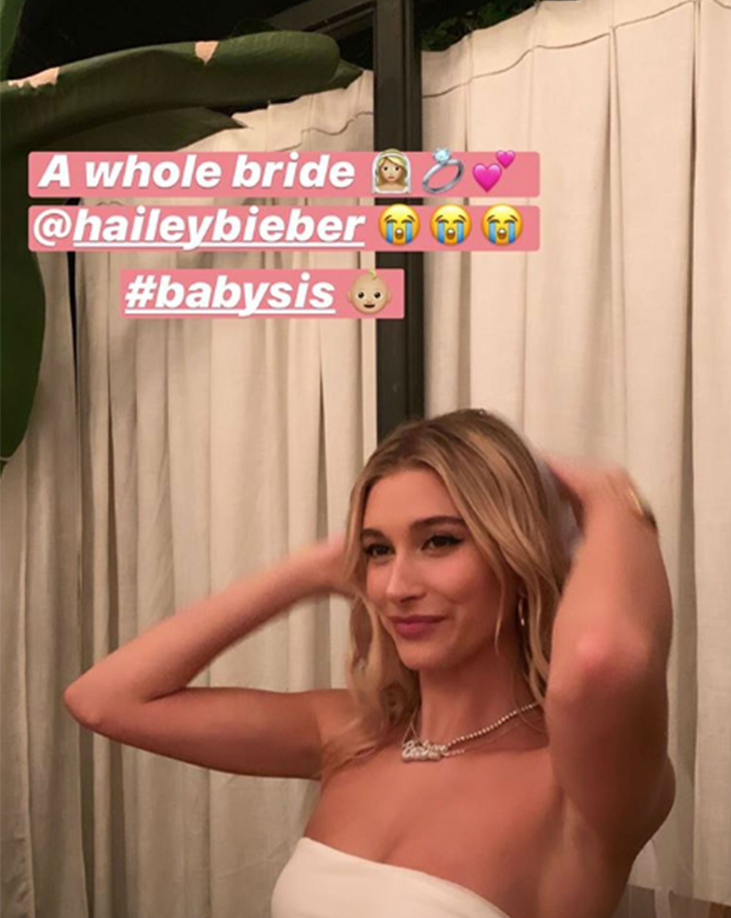 Hailey Baldwin had a bachelorette party. | 7 Things to Know About Hailey Baldwin And Justin Bieber Wedding | Her Beauty