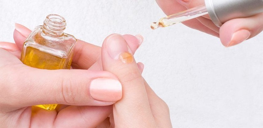 10 Things You Need to Know Before Getting Acrylic Nails