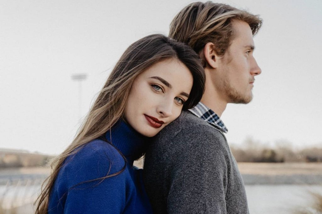 How to Deal With a Narcissist