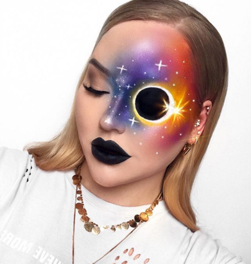 Lunar Eclipse #1 | 11 Creepy and Cool Halloween Makeup Ideas to Try This Year | HerBeauty