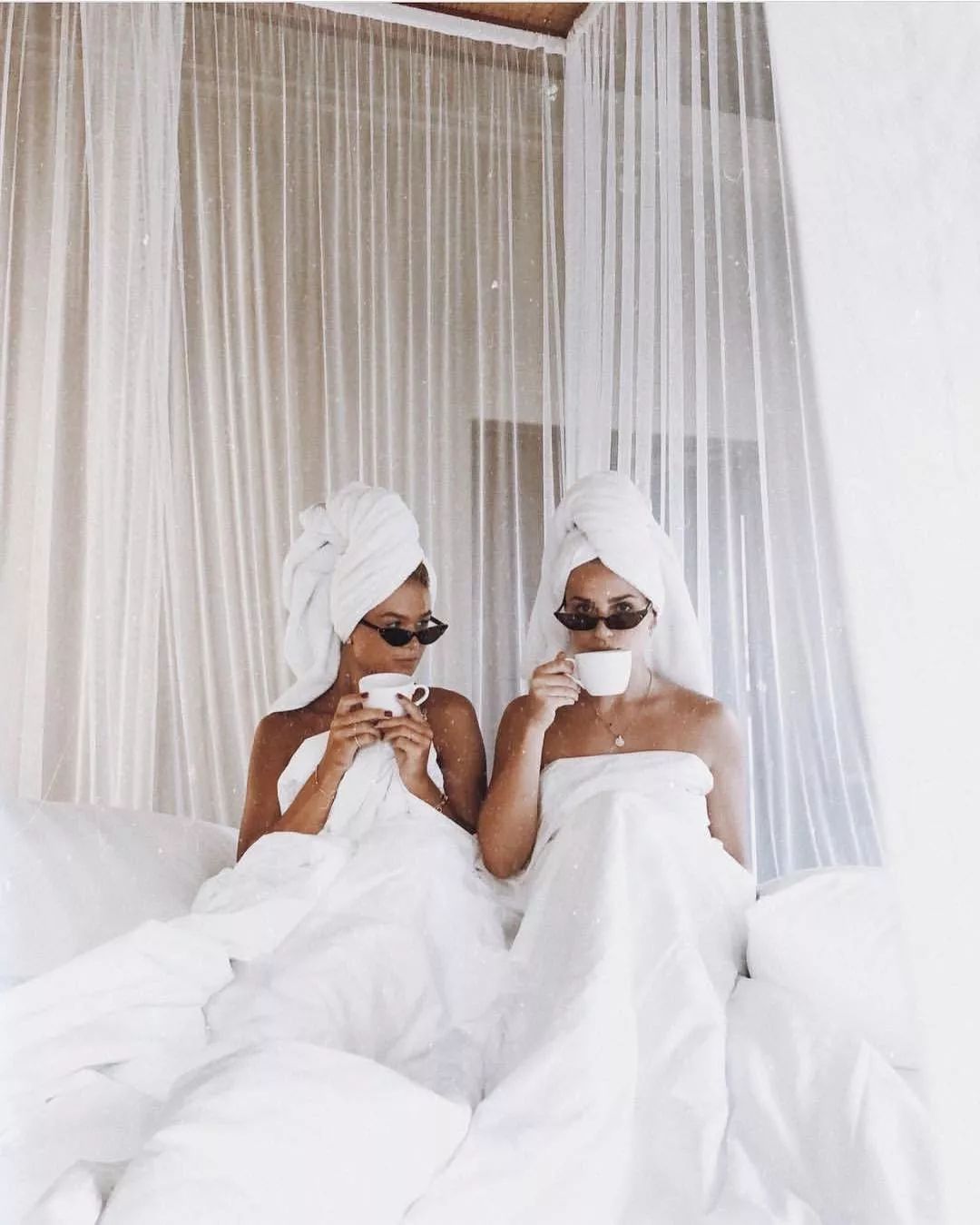 You have different sleep schedules | 7 Signs Traveling With Your Bestie Is Not the Best Idea | Her Beauty