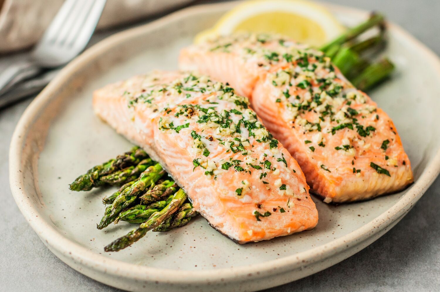 Low in fat | 7 Health Benefits of Salmon | Her Beauty