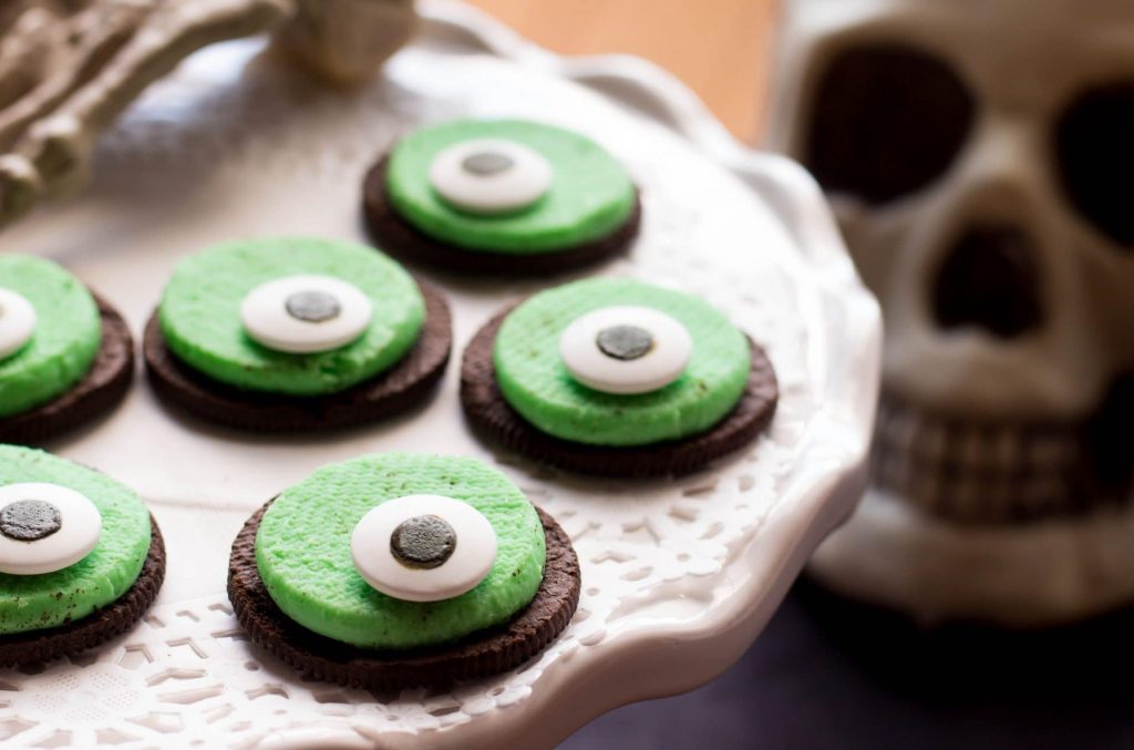 15 Easy Halloween Cookie Ideas