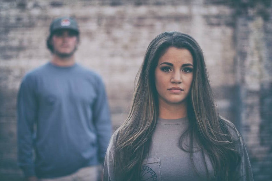 Pay a little more attention to their needs | 10 Tips for Dating an Introvert | Her Beauty