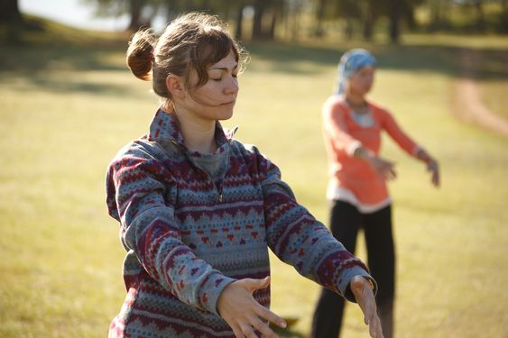 10 Effective Ways to Stay Fit This Fall