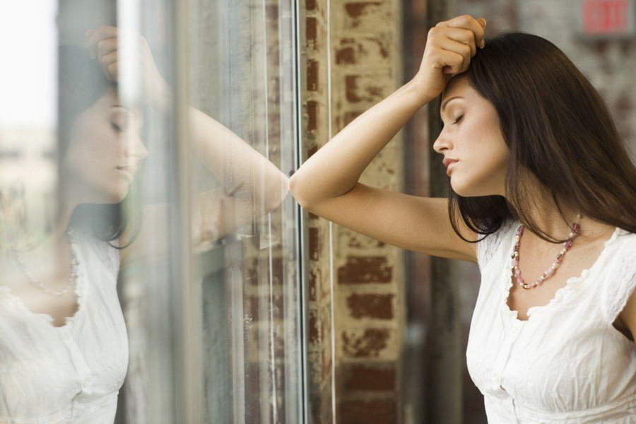 Депрессия | 10 несуществующих недугов | HerBeauty