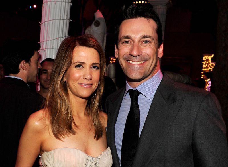 Jon Hamm and Kristen Wiig | 9 Best Ever Acting Duos That Played Lovers | Her Beauty