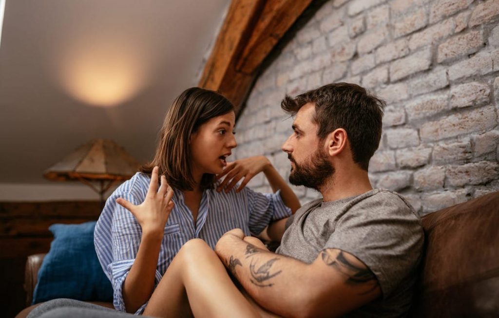6 Simple Habits Of A Happy Relationship