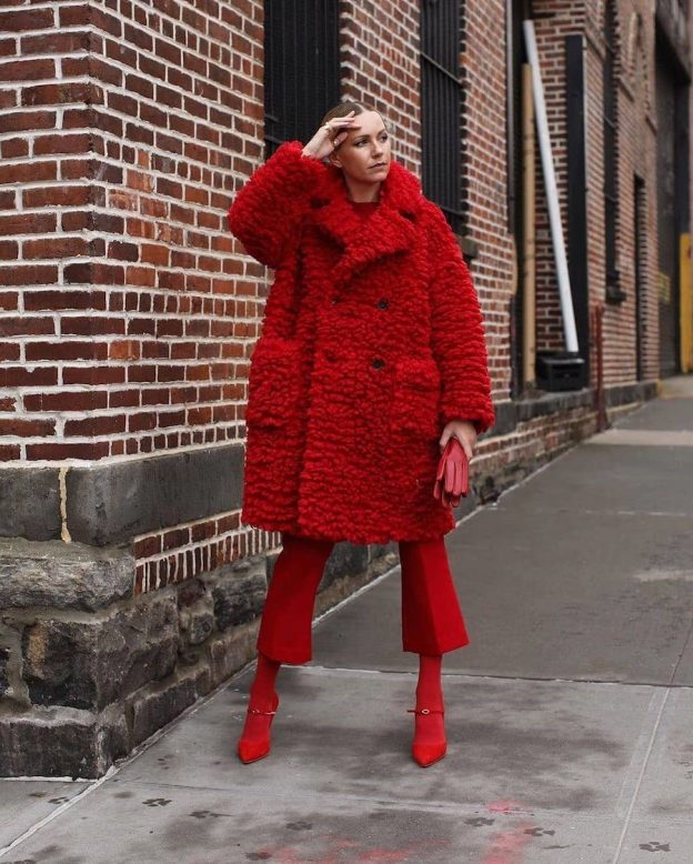 ≡ How To Wear A Bright One-Tone Look And Make It Work 》 Her Beauty