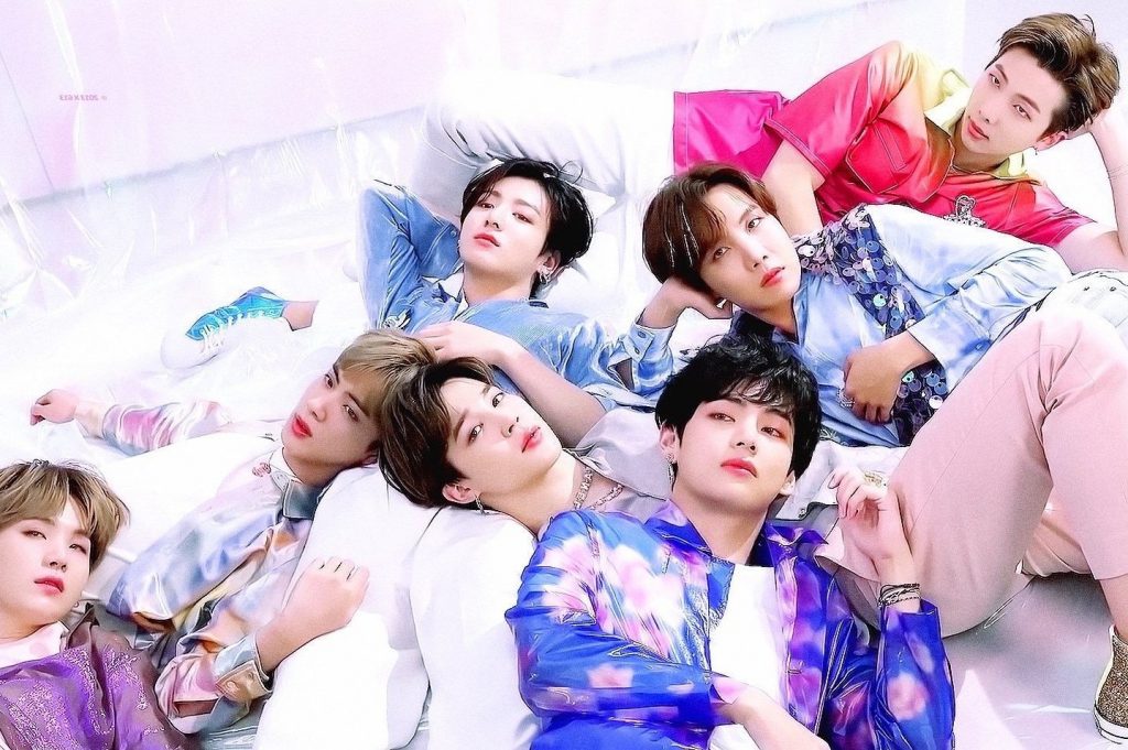 10 Best K-pop Bands and Singers