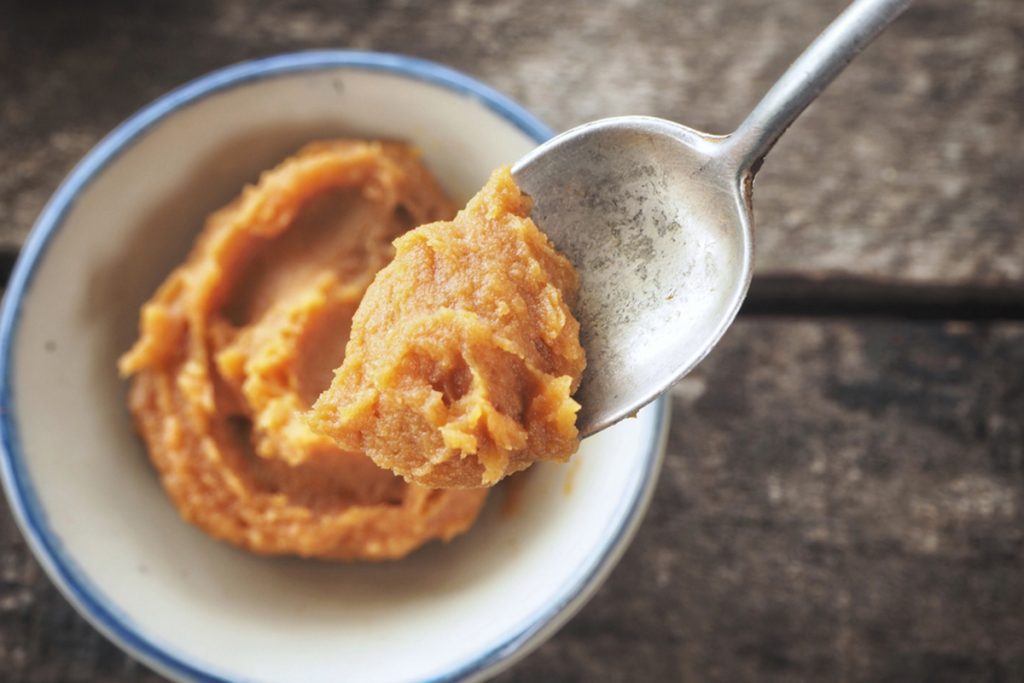 6. Miso | 12 Best Foods That Boost the Immune System | Her Beauty