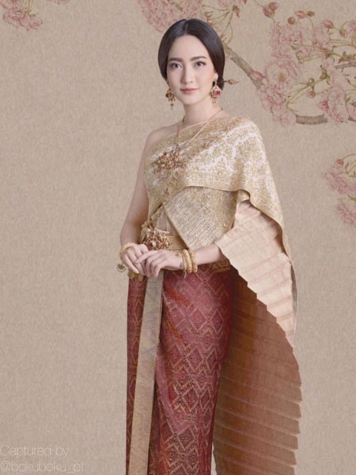 6 นักแสดงสาวที่สวมชุดไทยได้อย่างสง่างามที่สุด