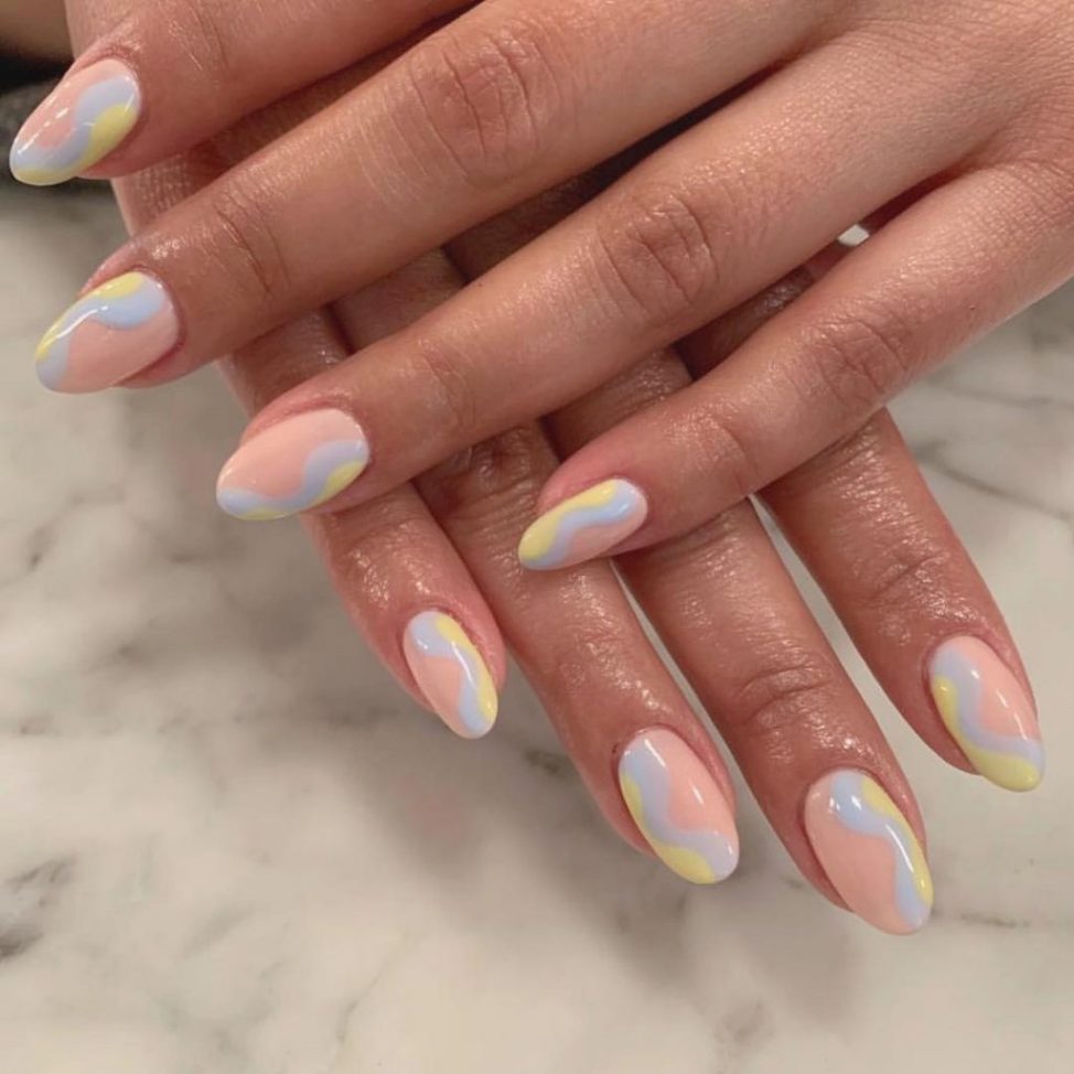 Voglia di nail art? Ecco tutte le tendenze per l’estate 2020!