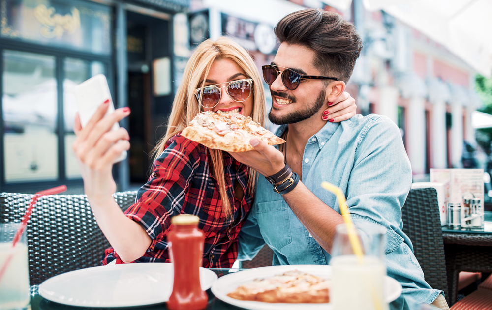 8 comportamenti che più attraggono gli uomini