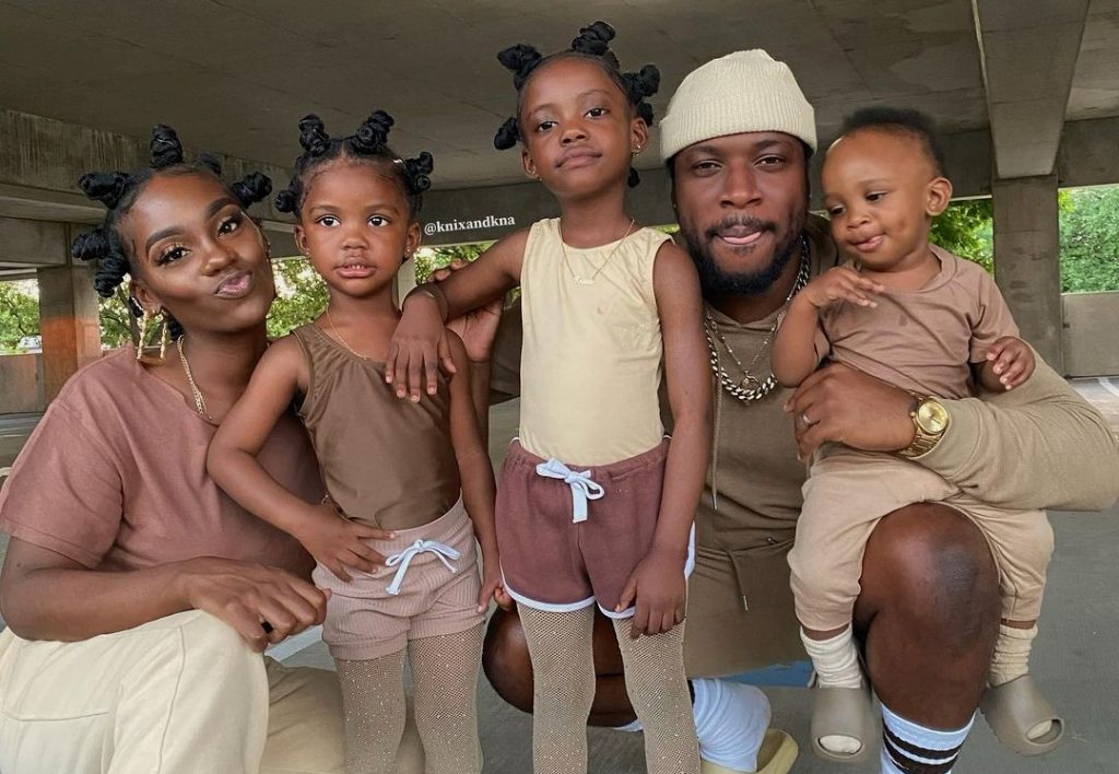 This Color-Coordinated IG Family Is More Stylish Than All Of Us
