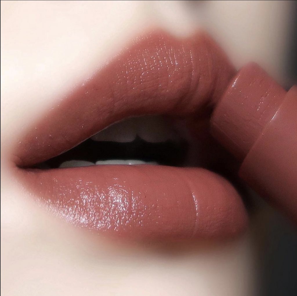 ลิปสติก 7 เฉดสีสำหรับสีปากสวยแบบ MLBB