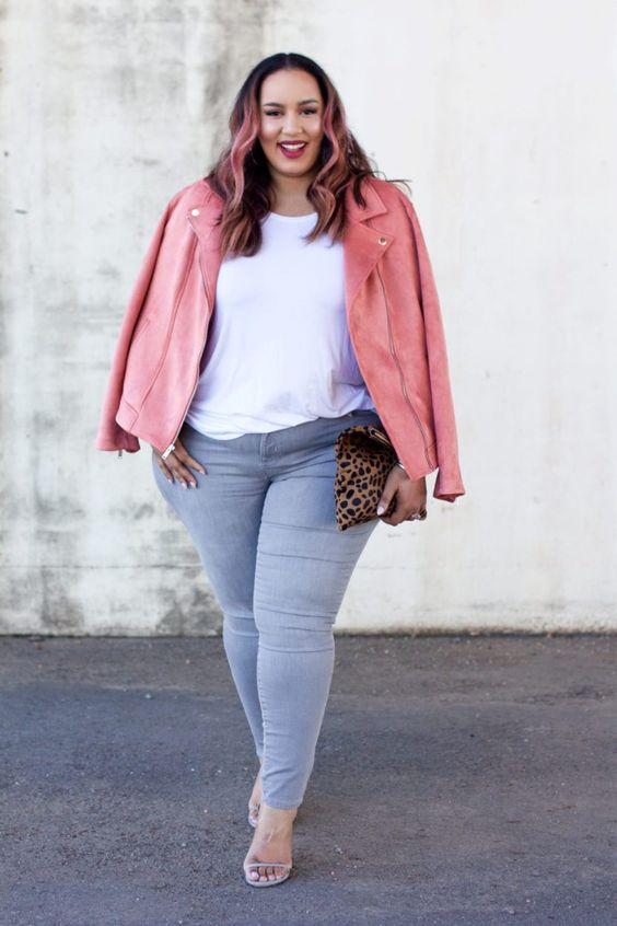 8 Best Winter Outfits For Curvy Women