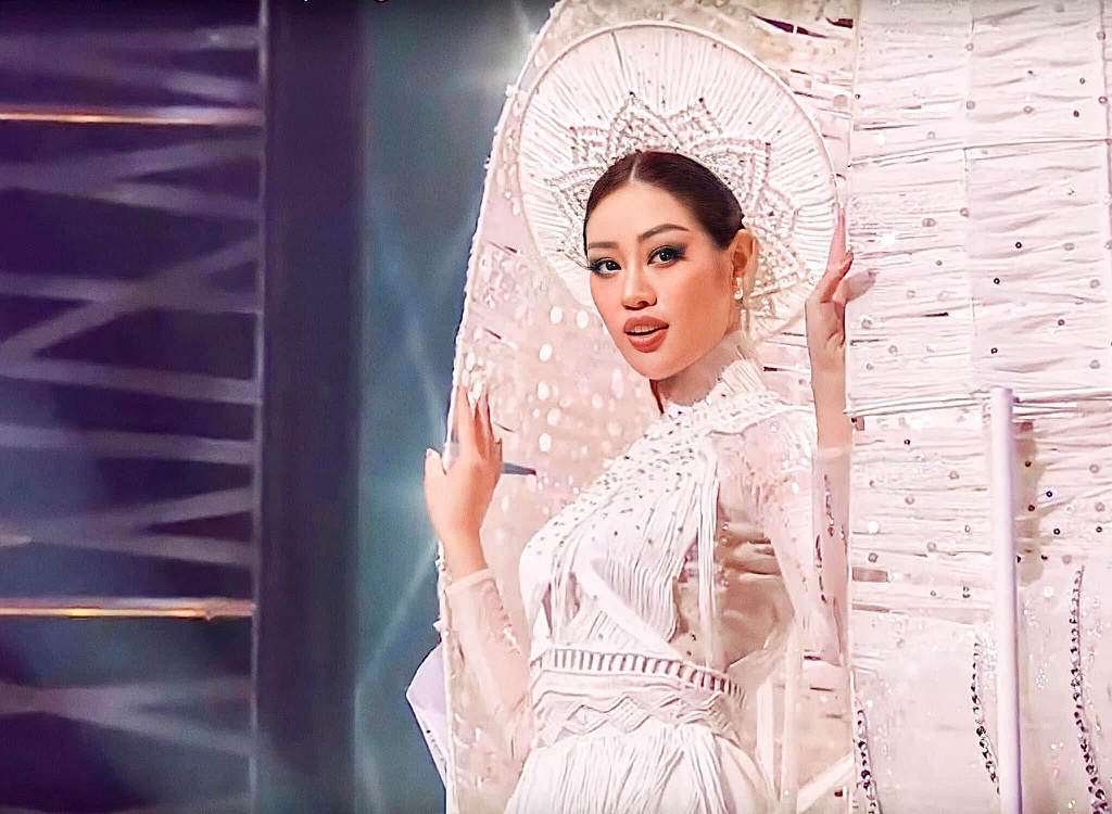 Nhan sắc Việt trên đấu trường Miss Universe trong những năm gần đây