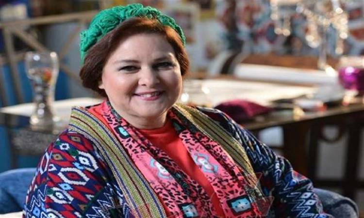 وفاة الفنانة المصرية دلال عبد العزيز بعد صراع مع كورونا: ماذا نعرف عنها؟